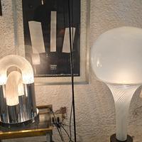 Piantana anni 70 Harvey Guzzini design C. Urbinati