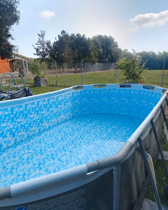 Piscina da giardino rigida 