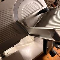 Affettatrice professionale 380v
