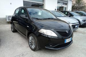 Lancia Ypsilon 1.0 Hybrid 70cv Gold