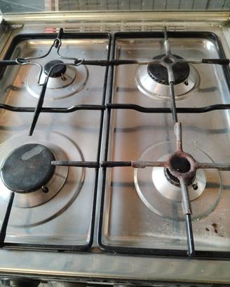 gas  quattro fuochi con forno