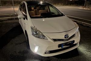 Toyota prius  plus