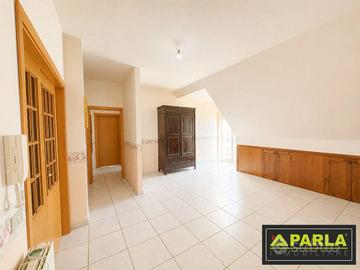 Attico / Mansarda di 130 m² con 5 locali a Canicat
