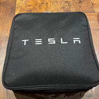 Caricatore per auto elettrica