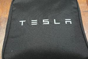 Caricatore per auto elettrica