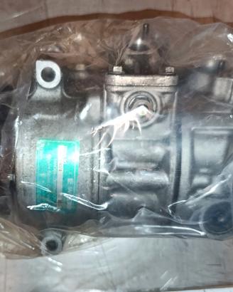 Compressore Sanden 8681 VW Originale con Puleggia