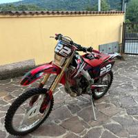 HONDA CRF 250 4TEMPI