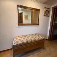 Cassapanca in legno con cassetti  + Specchio