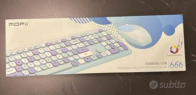 Tastiera e mouse wireless