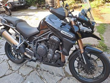 triumph tiger 1215