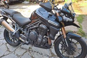 triumph tiger 1215