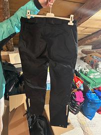 Pantaloni moto