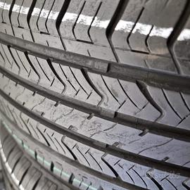 4 Pneumatici 215/55 R18 Maxxis Bravo Hp M+S