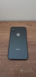 iPhone XS