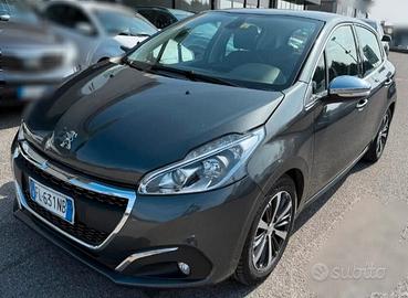 Peugeot 208 BlueHDi 75 5 porte Allure