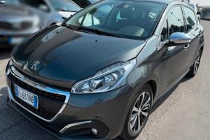 Peugeot 208 BlueHDi 75 5 porte Allure