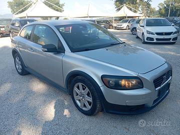 Volvo C30 2.0 D Momentum
