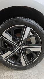 Pneumatici Estivi 225/45 r18 95Y
