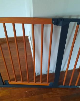 cancelletto scale in legno e metallo