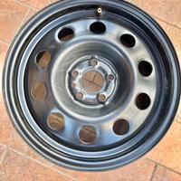 N. 2 Cerchi auto R15 con 5 fori