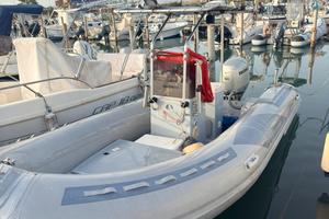 Gommone 5.50 con carrello