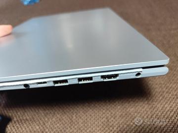 Asus vivobook 16 pollici Intel i7 
