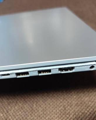 Asus vivobook 16 pollici Intel i7 