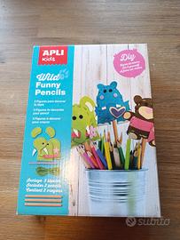 gioco kit creativo per decorare matite 