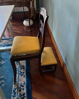 Sedia antica/classica inginocchiatoio in legno