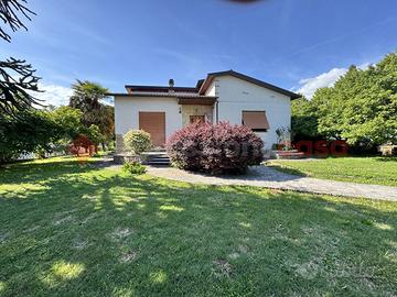 Villa singola Barga [UM244GBVRG]