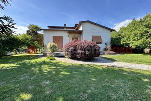 Villa singola Barga [UM244GBVRG]