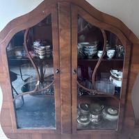 Vetrina Art Deco in legno di noce