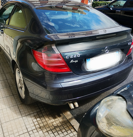 MERCEDES C220 sportcoupe DIESEL 2004 2200 DIESEL I