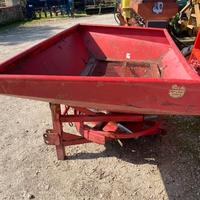 Spandiconcime LELY mod. 1500