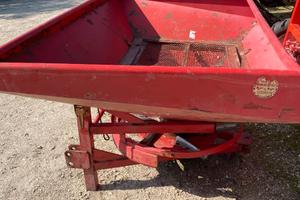 Spandiconcime LELY mod. 1500