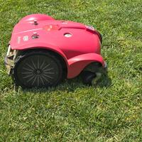 Robot tagliaerba Zucchetti  Ambrogio fino 3.000 mq