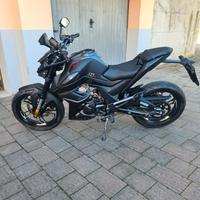 MOTO 125 cc ZONTES ZT 125 U 100Km