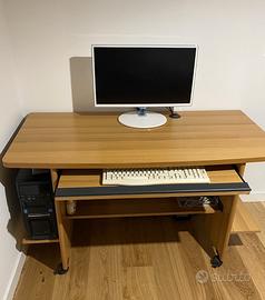 Scrivania color legno chiaro