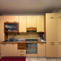 Cucina completa di elettrodomestici