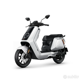 Genova - Scooter elettrico NQiX 300
