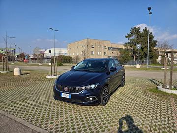 Fiat Tipo 1.6 Multijet Lounge 120 CV Full Optional