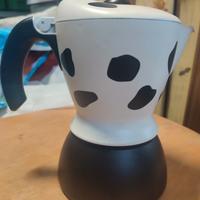 mucca caffettiera e cappuccina
