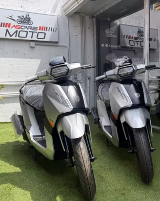Peugeot Tweet 125 GT