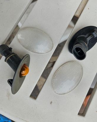 Frecce laterali Opel Corsa C 2000-2006