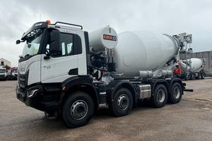 IVECO T-WAY CON ALLESTIMENTO BETONIERA CIFA RY1300