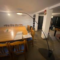 Lampada deisign a stelo lungo