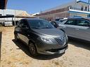 lancia-ypsilon-1-3-mjt-16v-80-cv-5-porte-s-s-plati