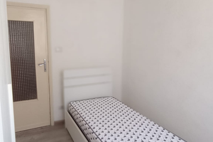 Stanza singola per studentessa/lavoratrice