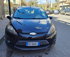 Ford Fiesta 1400 Gpl