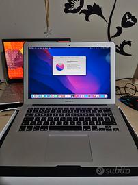 MacBook Air 2015. Completo di scatolo e caricatore